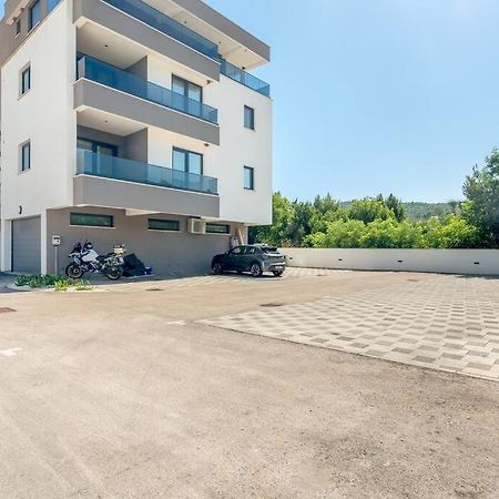 מליני Villa 64 Apartment #2 מראה חיצוני תמונה
